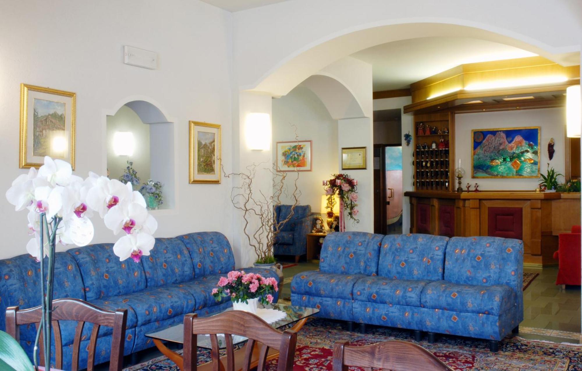Hotel Sass Maor Fiera di Primiero Kültér fotó
